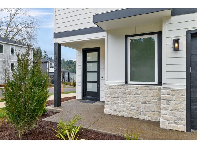 14220 Se Ellis St, Portland, OR 97236