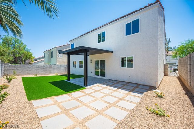 10000 Ranch Hand Avenue, Las Vegas, NV 89117