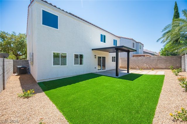 10000 Ranch Hand Avenue, Las Vegas, NV 89117