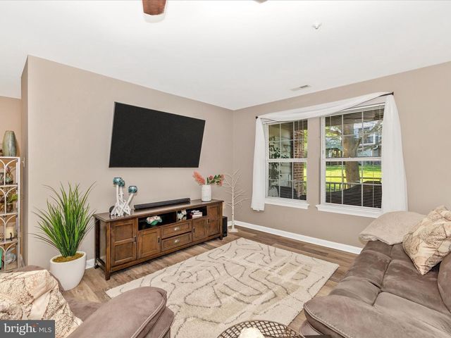 2402 DOMINION DR #2C, Frederick, MD 21702