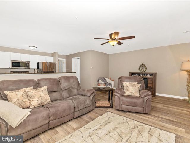 2402 DOMINION DR #2C, Frederick, MD 21702