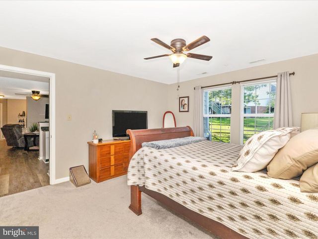 2402 DOMINION DR #2C, Frederick, MD 21702