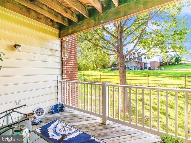 2402 DOMINION DR #2C, Frederick, MD 21702