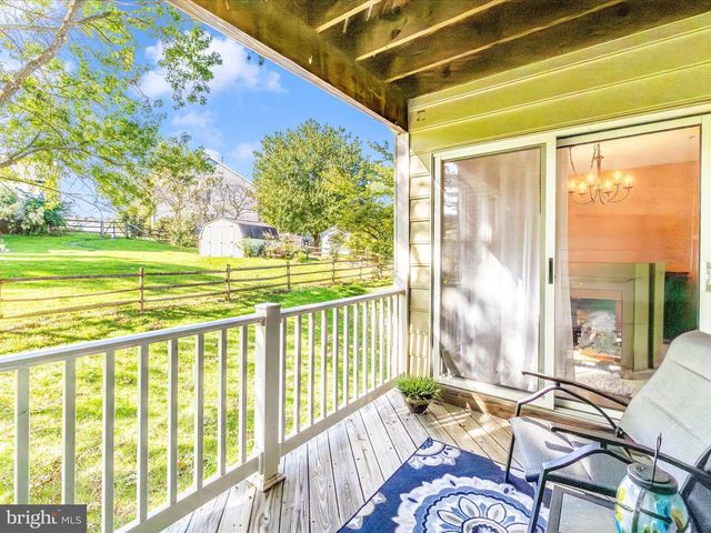 2402 DOMINION DR #2C, Frederick, MD 21702