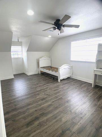 2216 Acadian Dr, Houma, LA 70363