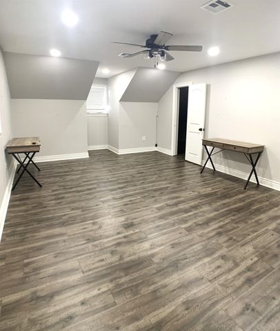 2216 Acadian Dr, Houma, LA 70363