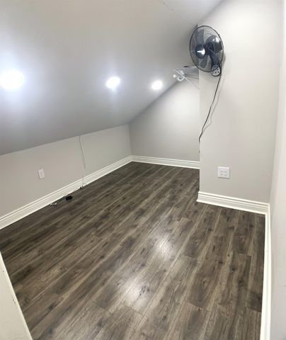 2216 Acadian Dr, Houma, LA 70363