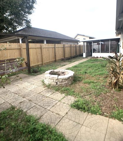 2216 Acadian Dr, Houma, LA 70363