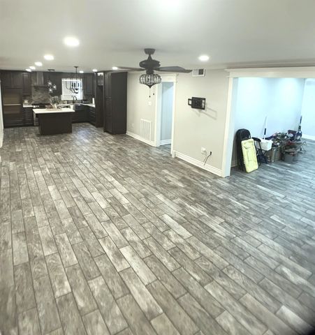 2216 Acadian Dr, Houma, LA 70363