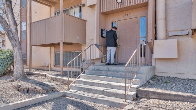 3857 Montgomery Boulevard NE APT 1233, Albuquerque, NM 87109