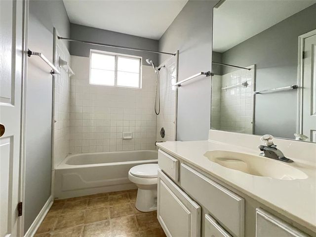 1809 Springwater DR, Round Rock, TX 78681