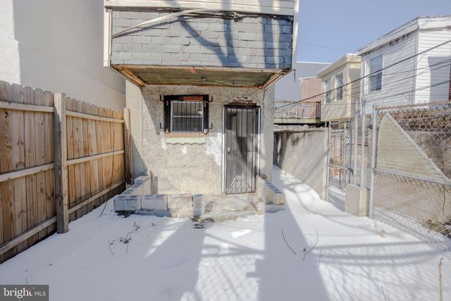 2008 LATONA ST, Philadelphia, PA 19146