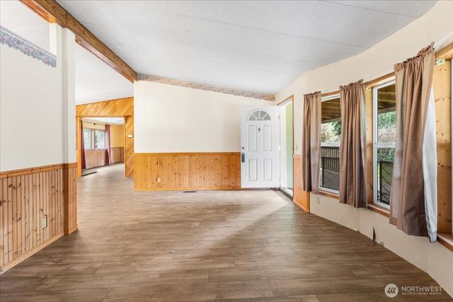 5724 203rd Street Ct E, Spanaway, WA 98387