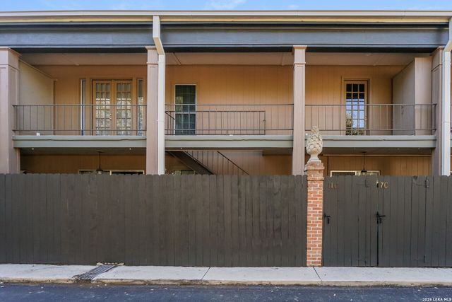 7711 Broadway Apt 11C, San Antonio, TX 78209