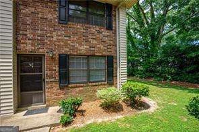 1235 Riverside Drive C8, Gainesville, GA 30501