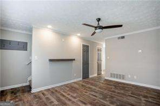 1235 Riverside Drive C8, Gainesville, GA 30501
