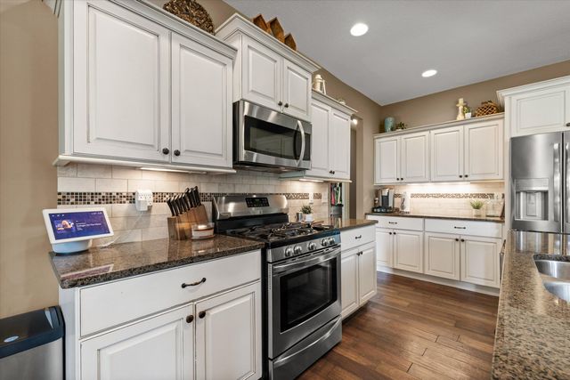 6804 MONTAUK CT, Columbia, MO 65203