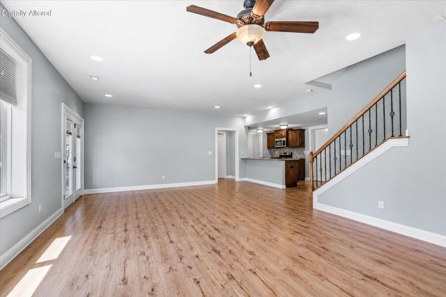 6804 MONTAUK CT, Columbia, MO 65203