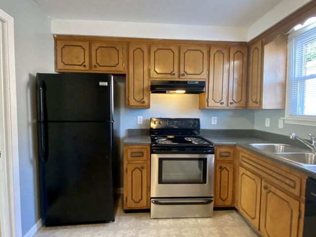 610 Commerce St Unit 16, Clarksville, TN 37040