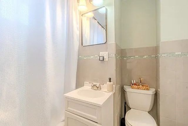 27R Albion 1, Somerville, MA 02143