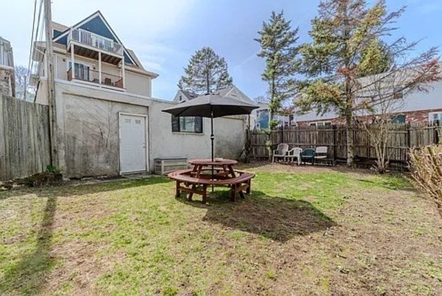27R Albion 1, Somerville, MA 02143