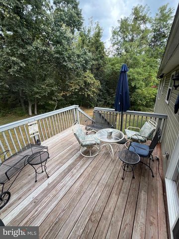 111 HOSTA, Martinsburg, WV 25401