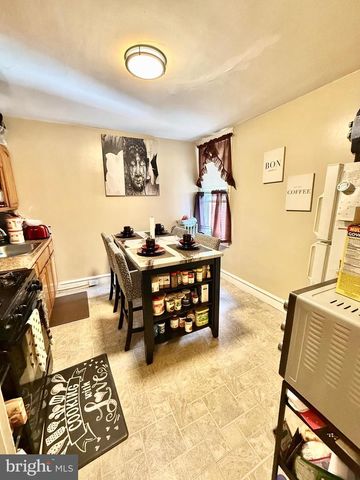 5823 AKRON ST, Philadelphia, PA 19149