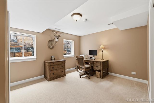 990 Pinecrest Drive, Sugar Grove, IL 60554