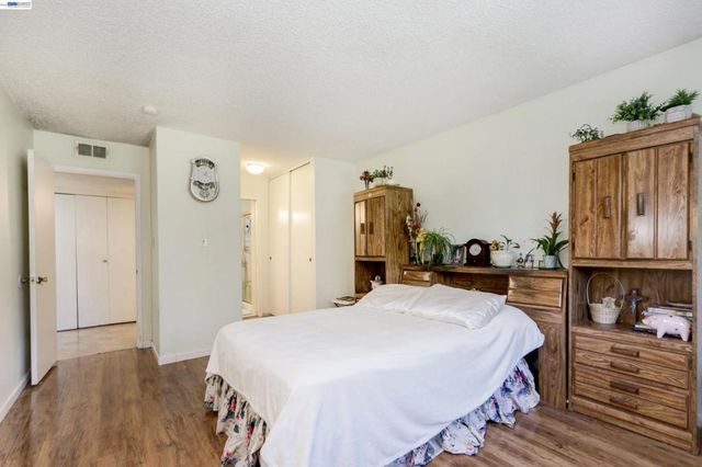 36276 Cedar Blvd, Newark, CA 94560