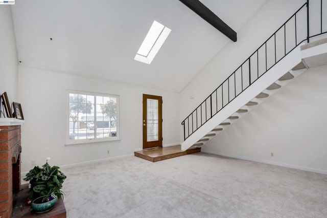 36276 Cedar Blvd, Newark, CA 94560
