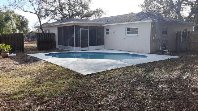 6429 LANGSTON AVENUE, New Port Richey, FL 34653