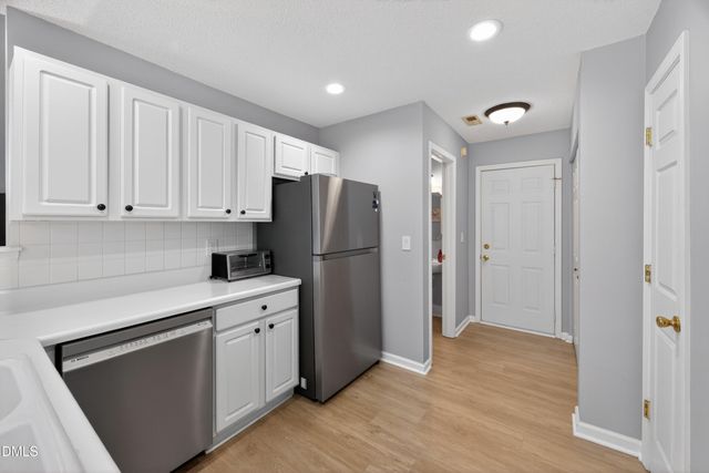 9209 Shallcross Way, Raleigh, NC 27617
