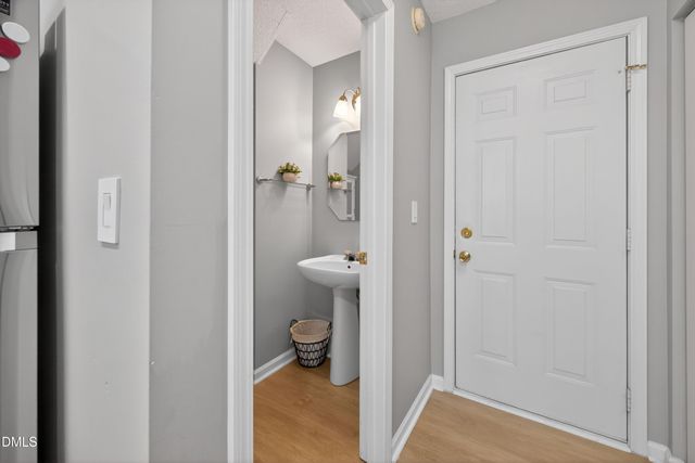 9209 Shallcross Way, Raleigh, NC 27617