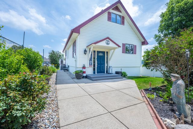 5791 Beech Street, Coloma Twp, MI 49038