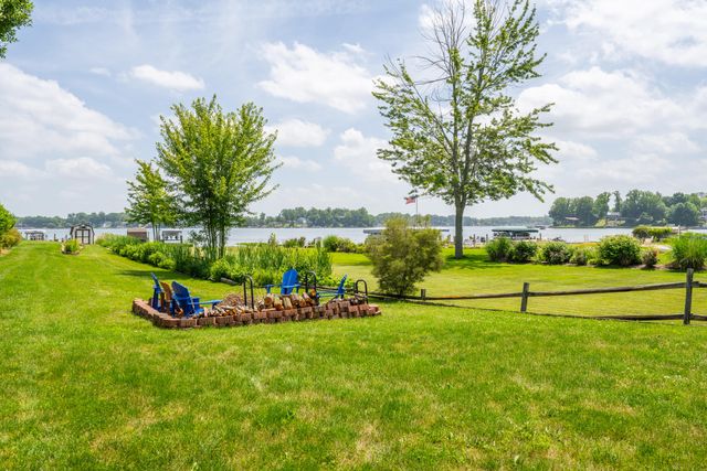 5791 Beech Street, Coloma Twp, MI 49038