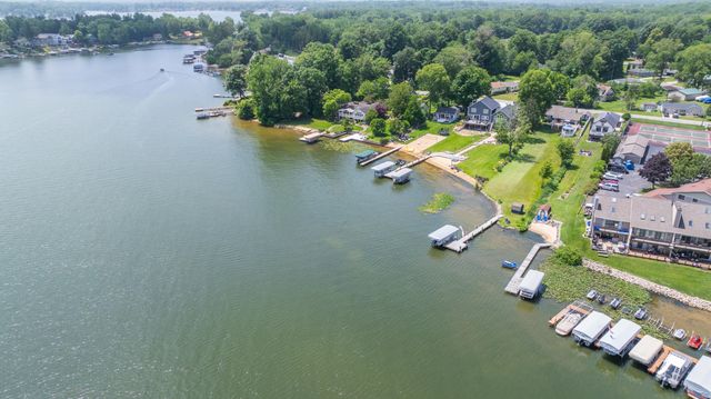 5791 Beech Street, Coloma Twp, MI 49038