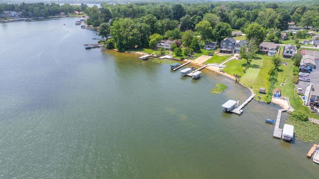 5791 Beech Street, Coloma Twp, MI 49038
