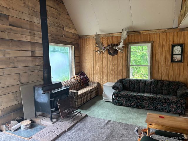 27221 Bootjack Road, Lake Linden, MI 49945