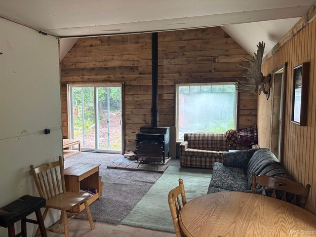 27221 Bootjack Road, Lake Linden, MI 49945