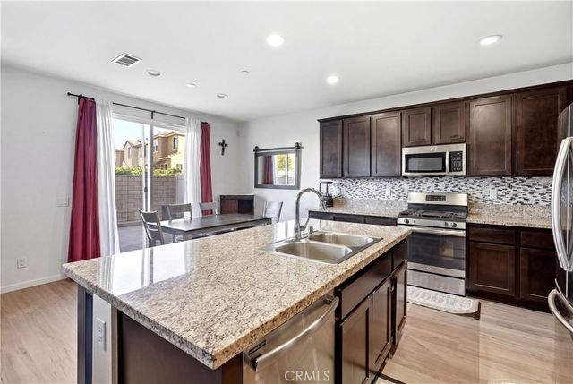 19718 Kamm Court, Canyon Country, CA 91351