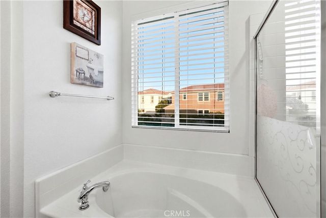 19718 Kamm Court, Canyon Country, CA 91351