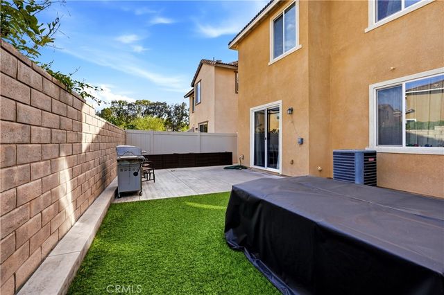19718 Kamm Court, Canyon Country, CA 91351