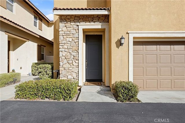 19718 Kamm Court, Canyon Country, CA 91351