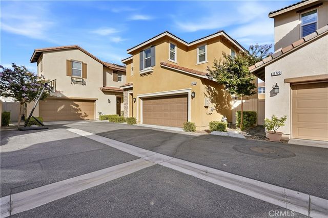 19718 Kamm Court, Canyon Country, CA 91351