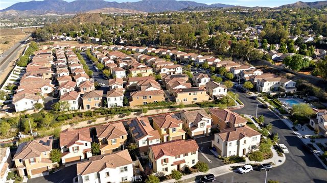 19718 Kamm Court, Canyon Country, CA 91351