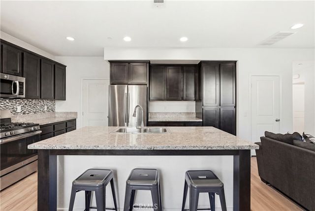 19718 Kamm Court, Canyon Country, CA 91351