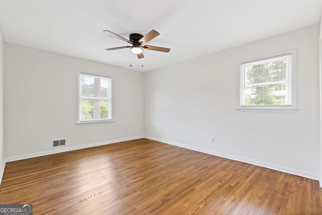 942 Hearthstone Drive, Stone Mountain, GA 30083