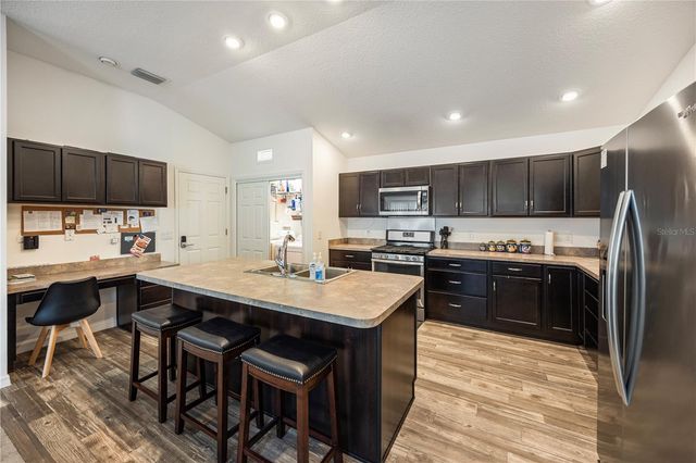 6036 ALTMAN AVENUE, The Villages, FL 32163