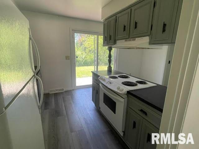 1402 - 1404 DAYTONA Drive, Peoria, IL 61614