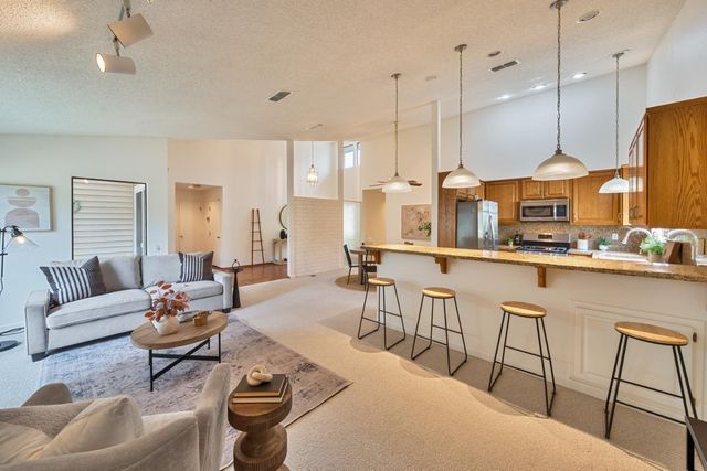 5208 Lincoln Villa Way, Fair Oaks, CA 95628